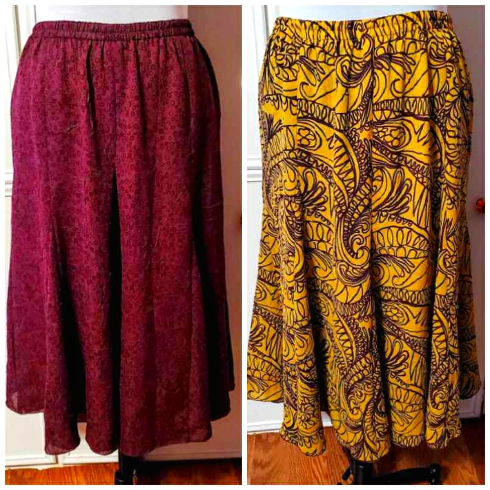 Kasper Reversible Burgundy & Gold Printed Skirt
